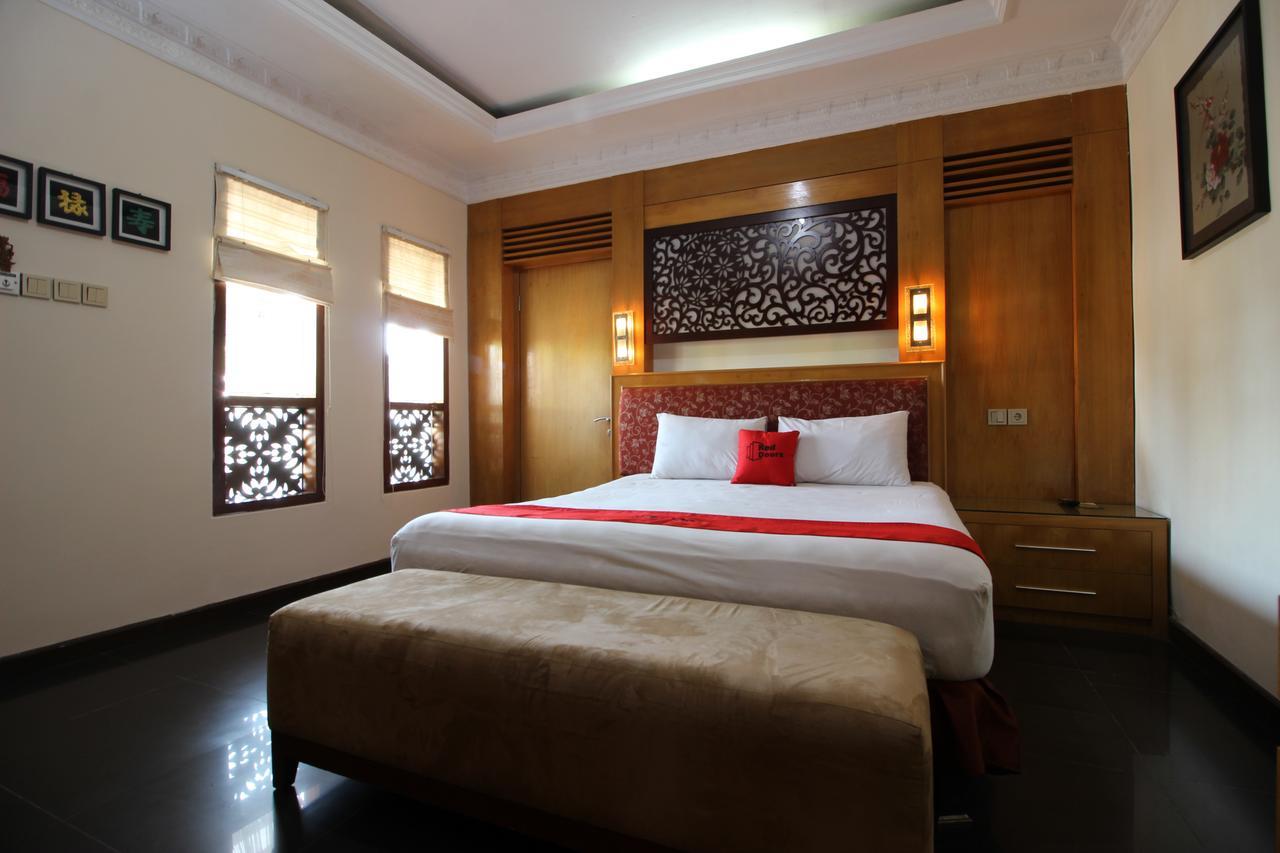 Reddoorz Plus Near Tugu Jogja 2 Yogyakarta Exteriör bild