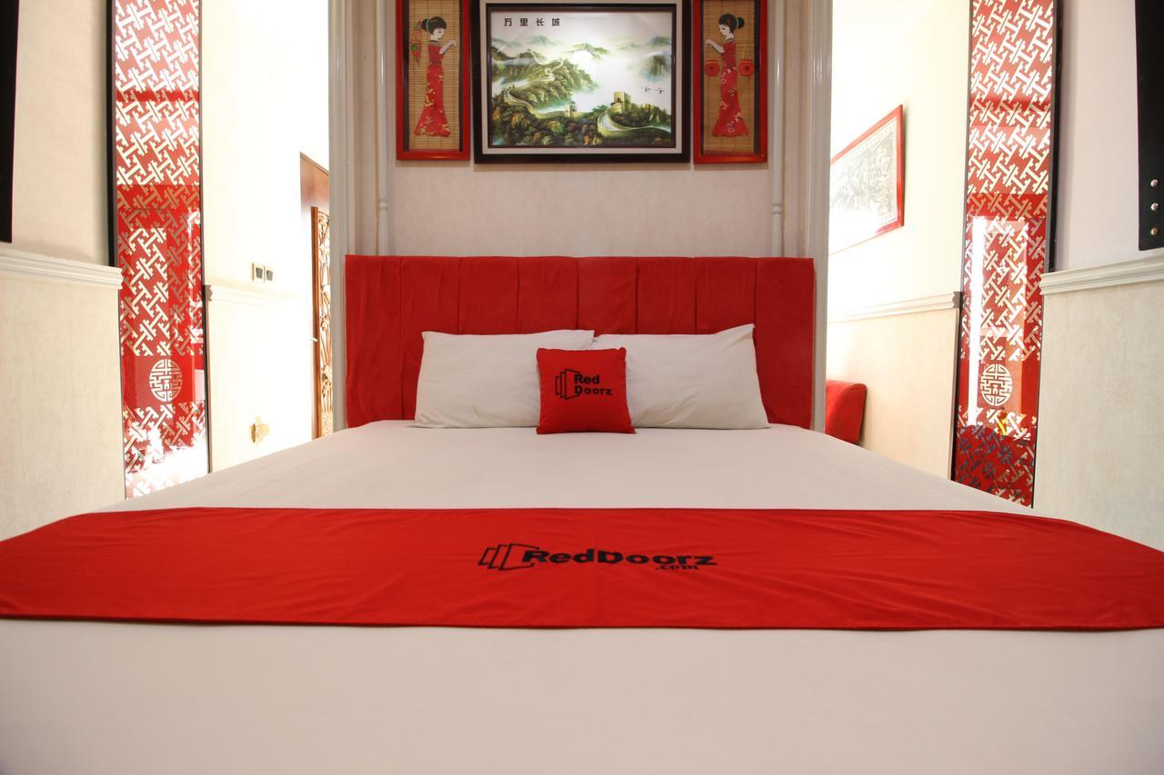 Reddoorz Plus Near Tugu Jogja 2 Yogyakarta Exteriör bild