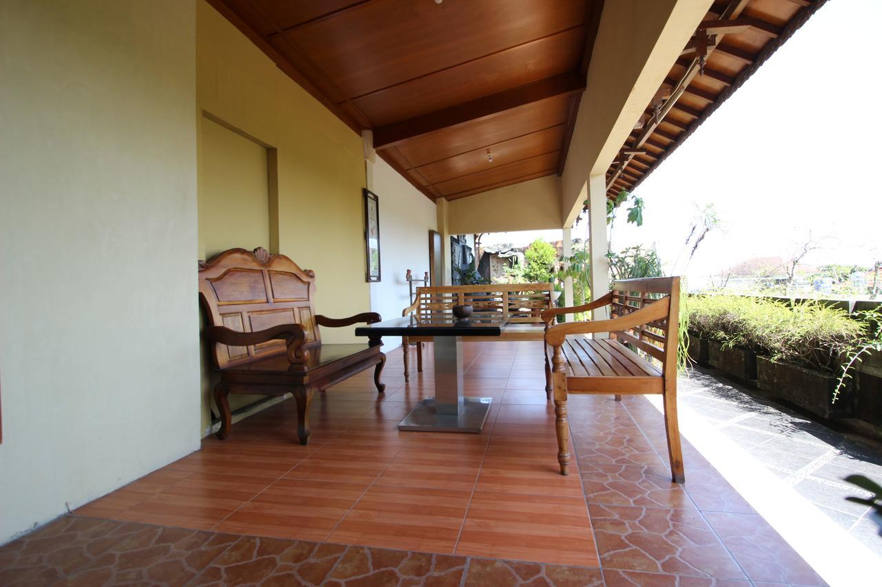 Reddoorz Plus Near Tugu Jogja 2 Yogyakarta Exteriör bild