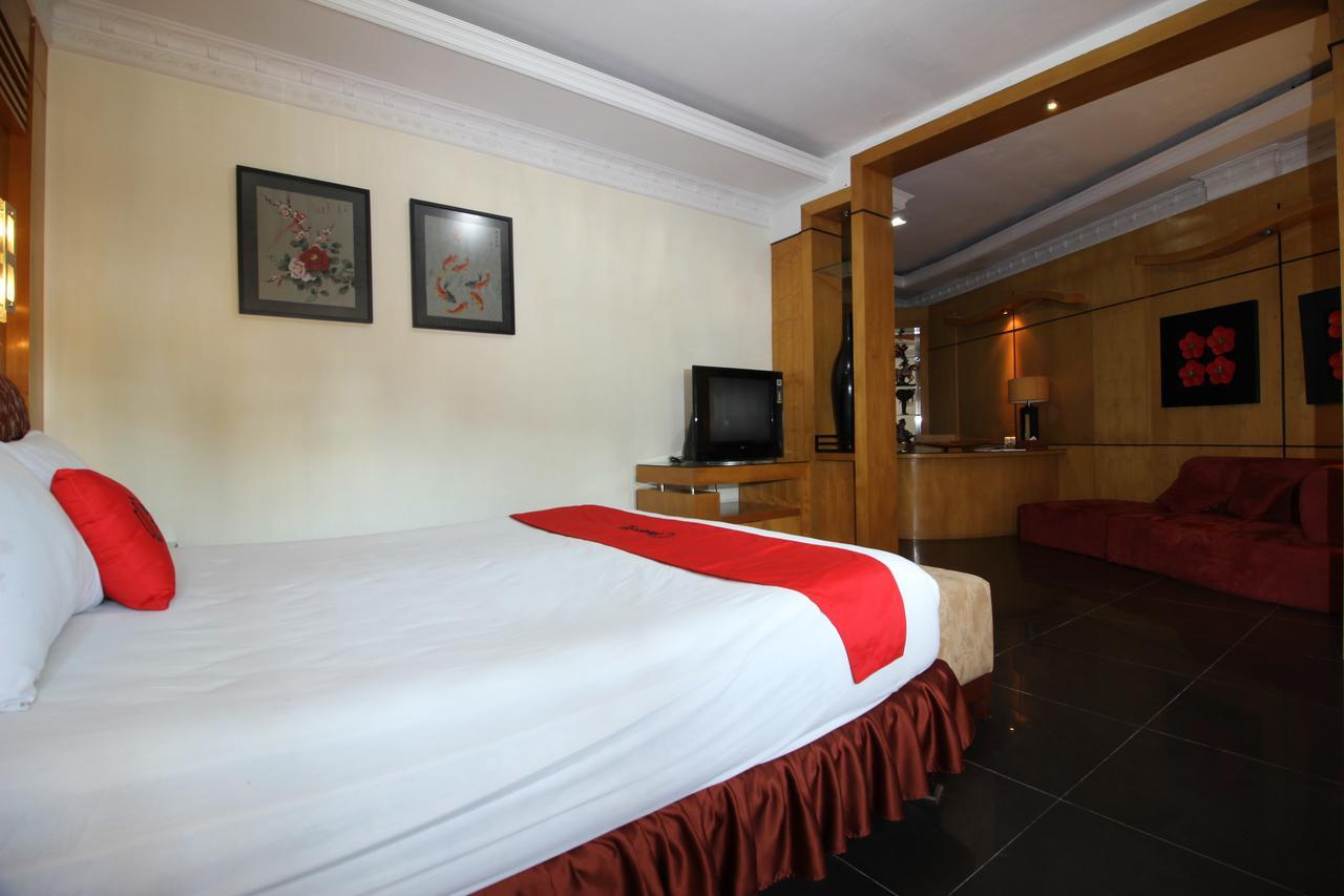 Reddoorz Plus Near Tugu Jogja 2 Yogyakarta Exteriör bild