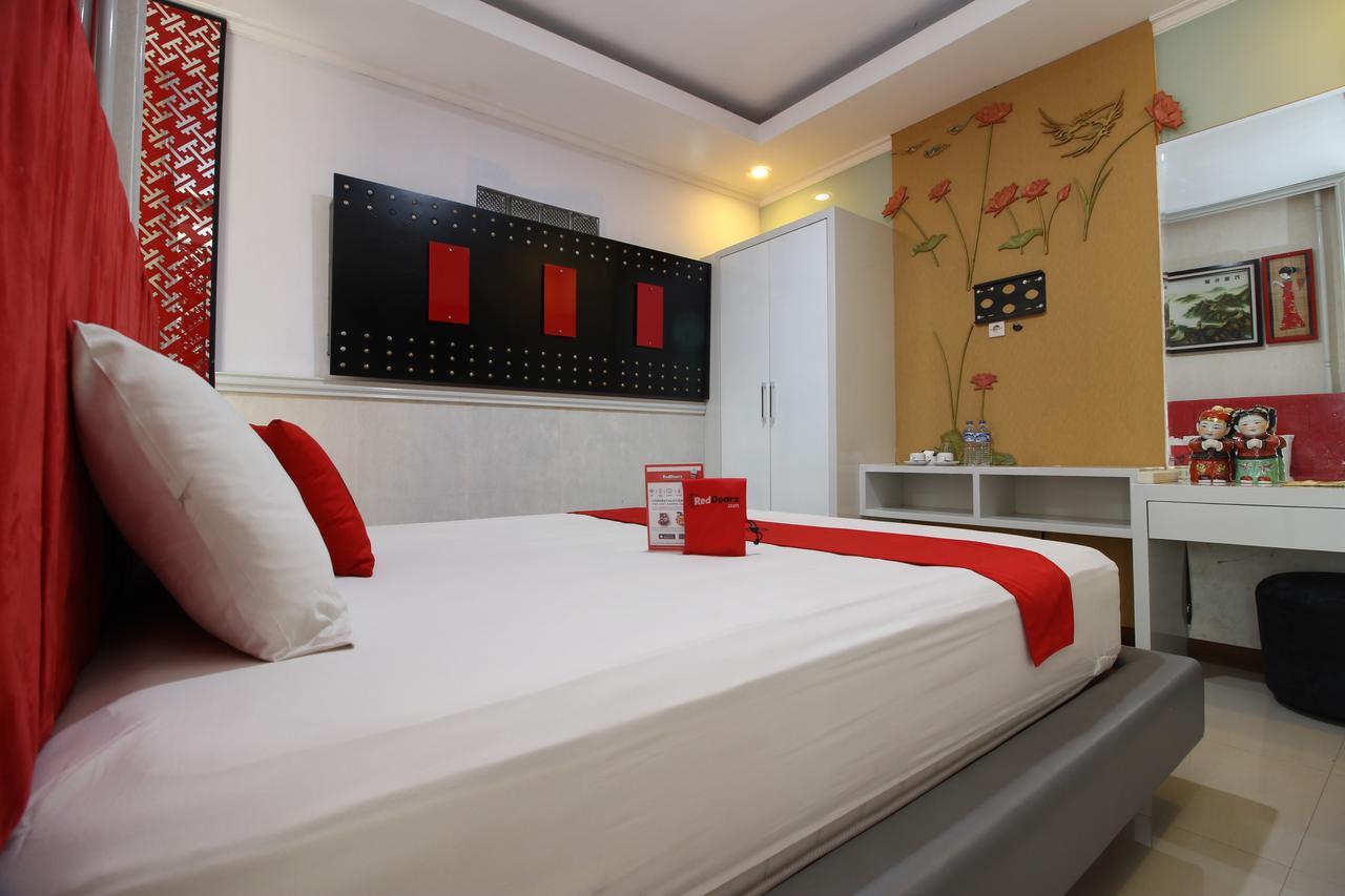 Reddoorz Plus Near Tugu Jogja 2 Yogyakarta Exteriör bild